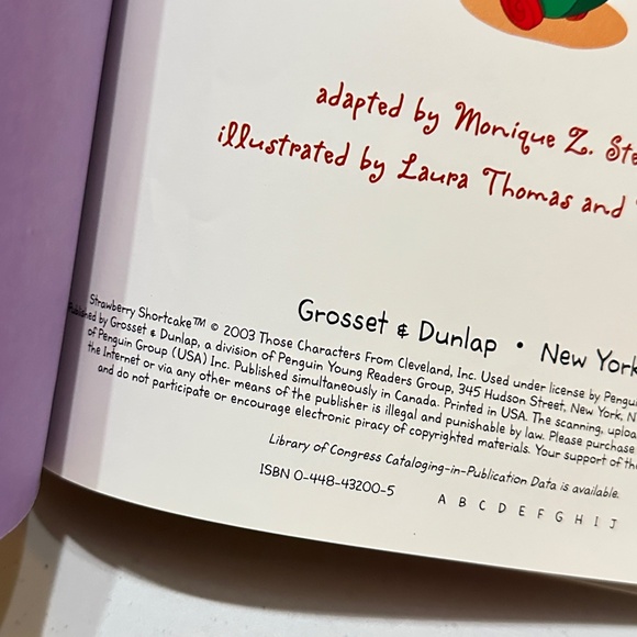 Vintage 2003 Strawberry Shortcake's Berry Merry Christmas Book with Hard Cover - Picture 8 of 15